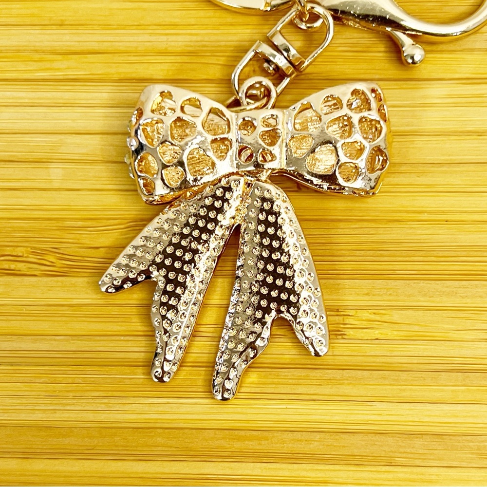 Glamorous Rhinestone Bow Keychain | Elegant Bling Accessory - Picture 7 of 8